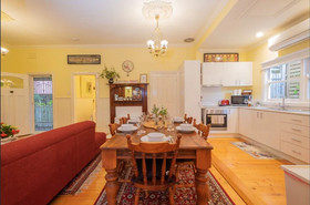 Brentwood Cottage