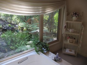 Myers Creek Cascades Luxury Cottages