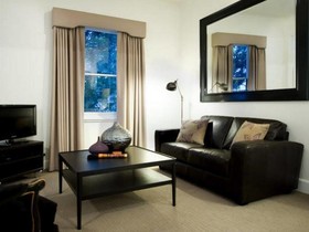Spa Villas on Main
