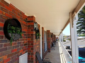 Comfort Inn Town House