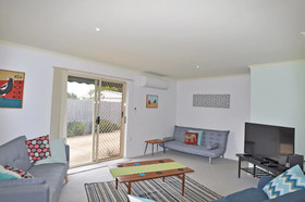 Serrell By The Sea-Pet Friendly