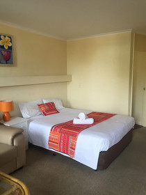 Abel Tasman Waterfront Motel Lakes Entrance