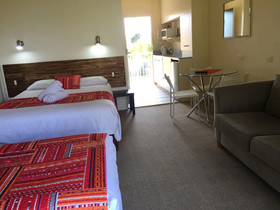 Abel Tasman Waterfront Motel Lakes Entrance