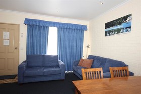 Allambi Holiday Apartments