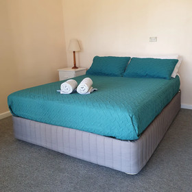 Bamboo Motor Inn