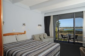 Banjo Paterson Motor Inn