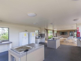 Eastern Beach Holiday Park