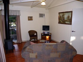 Kalimna Woods Cottages