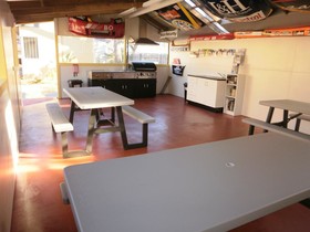 Kickback Cottages