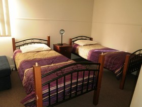 Kickback Cottages