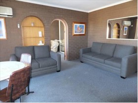 Paradise Holiday Apartments