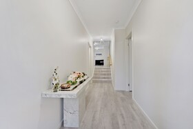 V & V Family Dream Away