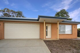 V & V Family Dream Away