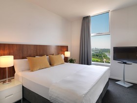 Adina Apartment Hotel Melbourne on Flinders