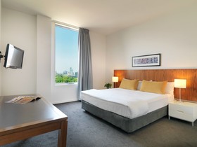 Adina Apartment Hotel Melbourne on Flinders