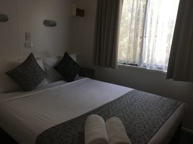 Airport Tourist Village Melbourne