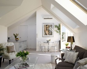 André's Mews