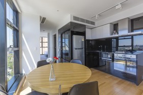 Apartments Melbourne Domain - CBD Melbourne short stay apartments