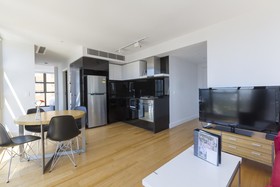 Apartments Melbourne Domain - CBD Melbourne short stay apartments
