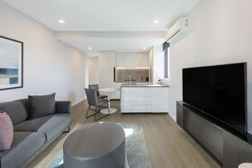 Avani Central Melbourne Residences