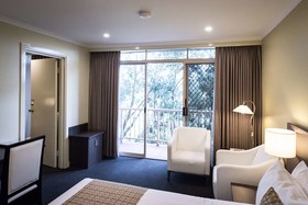Best Western Airport Motel & Convention Centre