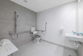 Best Western Queen Victoria Market Hotel