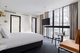 Brady Hotels Jones Lane