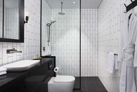 DoubleTree by Hilton Hotel Melbourne - Flinders Street