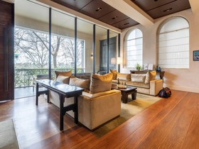 Hotel Lindrum Melbourne - MGallery