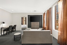 Melbourne City Suites