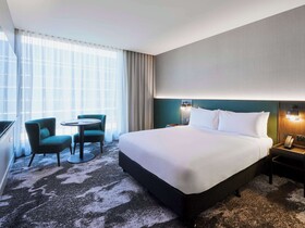Novotel