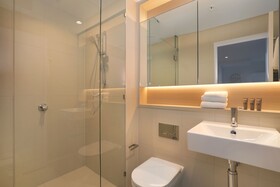 Orange Stay at Melbourne Quarter