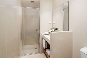 The Victoria Hotel Melbourne