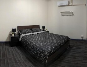 Victoria Market Hostel