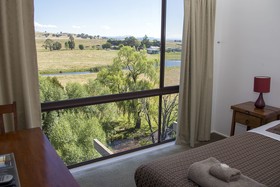 Delatite Apartments - Timbertop