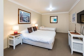 McMillans of Metung Coastal Resort