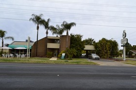Cottonwood Motor Inn