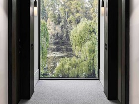 Mitchelton Hotel