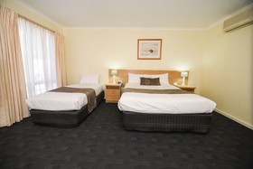 Sandown Heritage Motor Inn