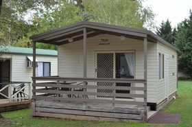 Porepunkah Pines Holiday Park