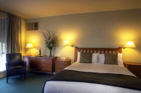 Ringwood Lake Inn