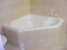 Weeroona Bed & Breakfast