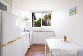 Barkly Apartments