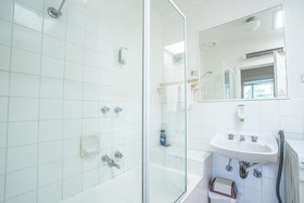 Barkly Apartments
