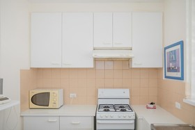 Barkly Apartments