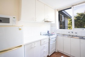 Barkly Apartments