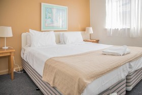 Barkly Apartments