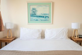 Barkly Apartments