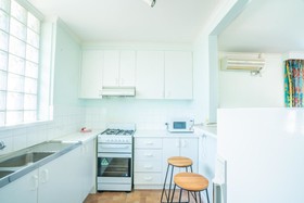 Barkly Apartments