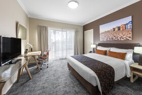 Kimberley Gardens Hotel & Serviced Apartments